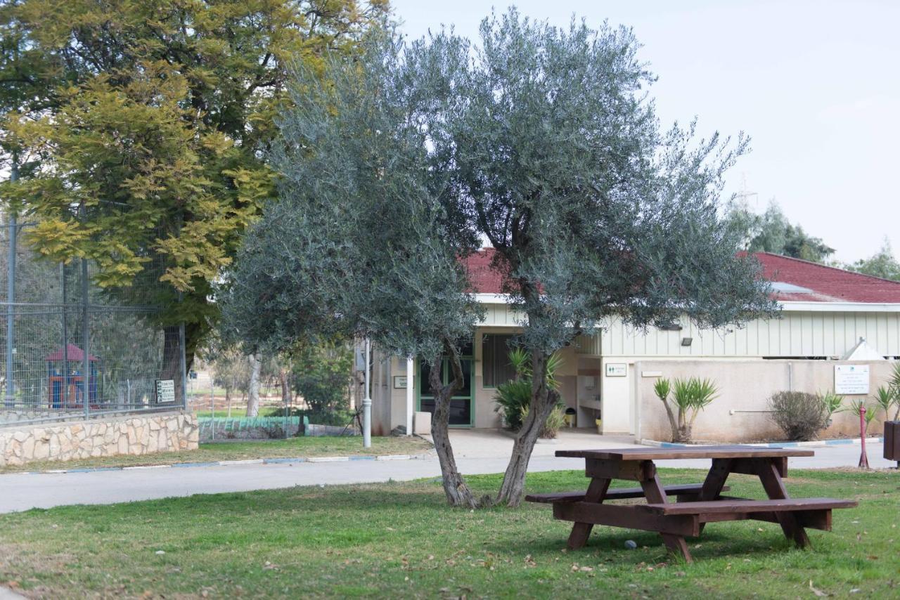 Hi - Maayan Harod Hostel Gid'ona Exterior photo